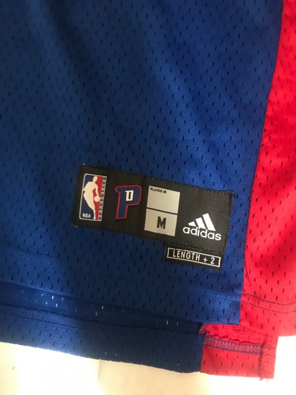 Men’s Rare Vintage Tayshaun Prince Adidas Detroit Pistons Jersey Size Medium